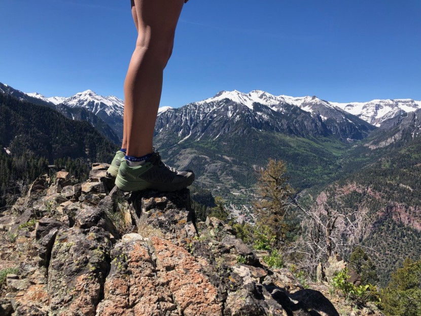 thorlos experia xccu - enjoy all the biggest views with our favorite running sock this...