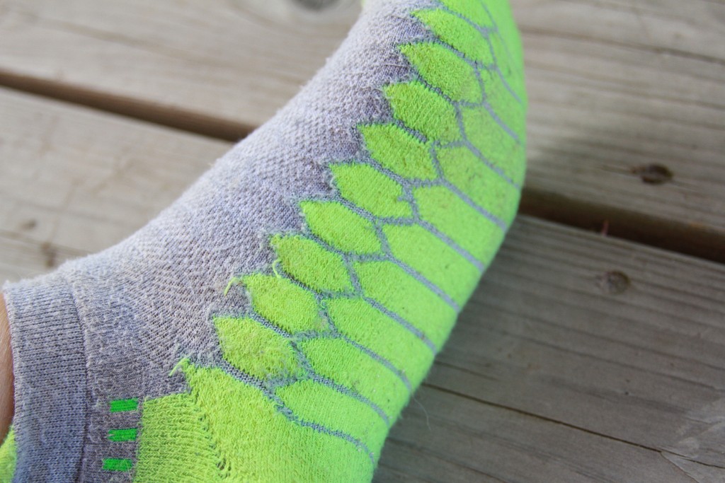 What Are The Best Materials for Athletic Socks (& Which Socks Are