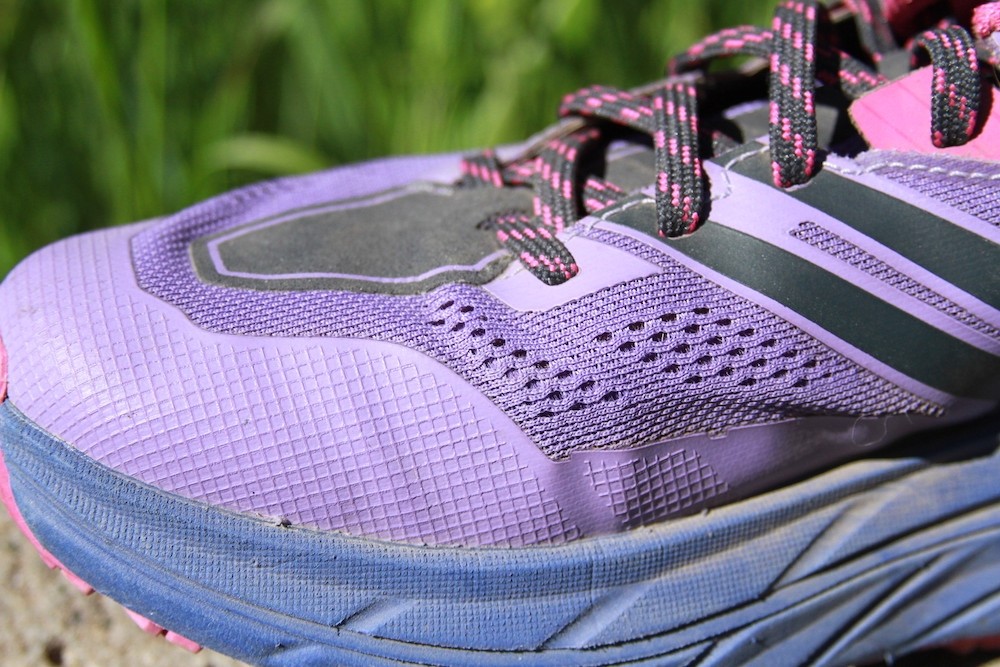 Hoka Speedgoat 3 Women s Review Tested by GearLab