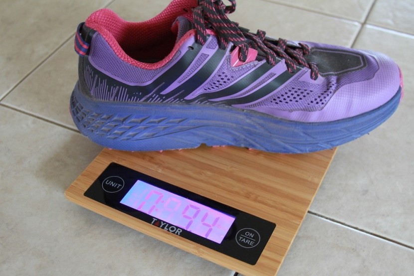 hoka speedgoat 3 for women - the weight of one size nine speedgoat 3.