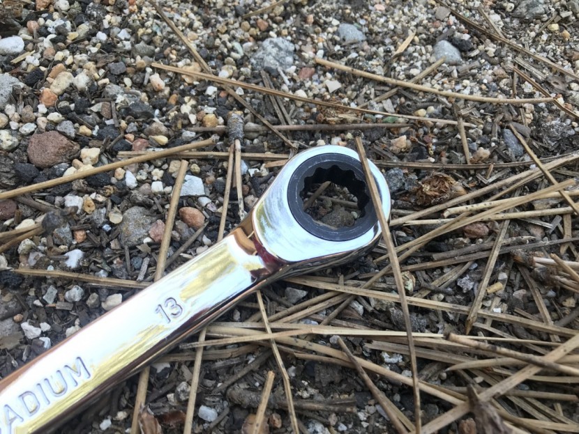 thule tepui kukenam 3 - the tepui tents that we tested come with ratcheting wrenches.