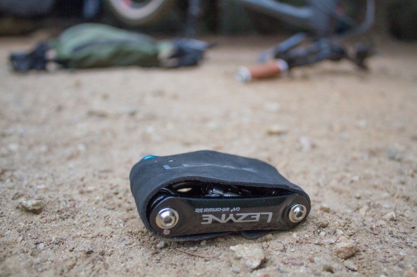 lezyne rap-21 co2 - the rap-21 co2 makes a great pack addition for anyone who values...