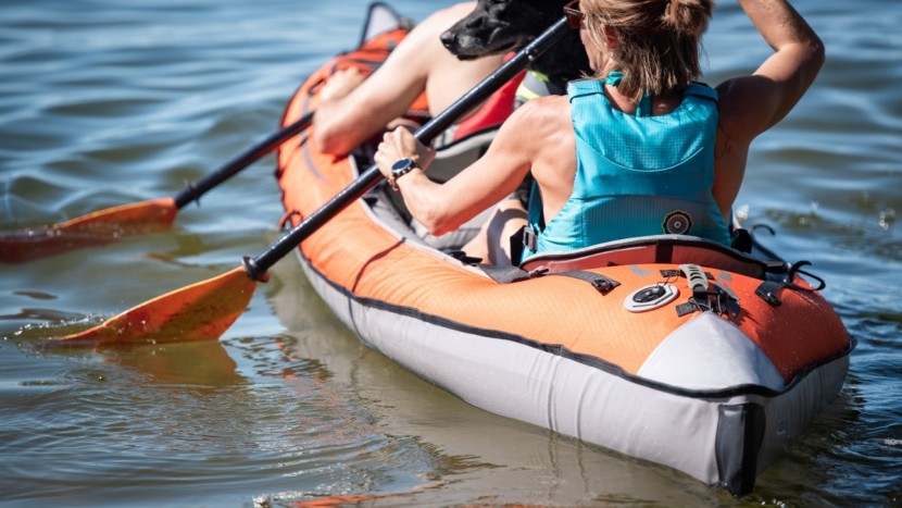 advanced elements advancedframe convertible tandem - the pvc tarpaulin bottom of the hull is puncture resistant and...