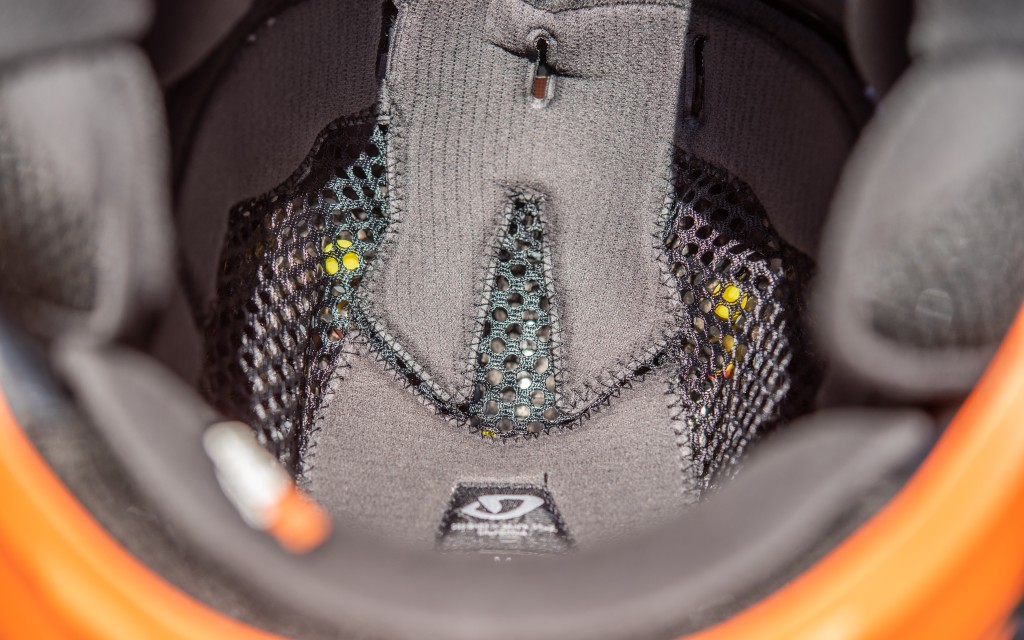 giro disciple mips - the plush innards of the disciple.