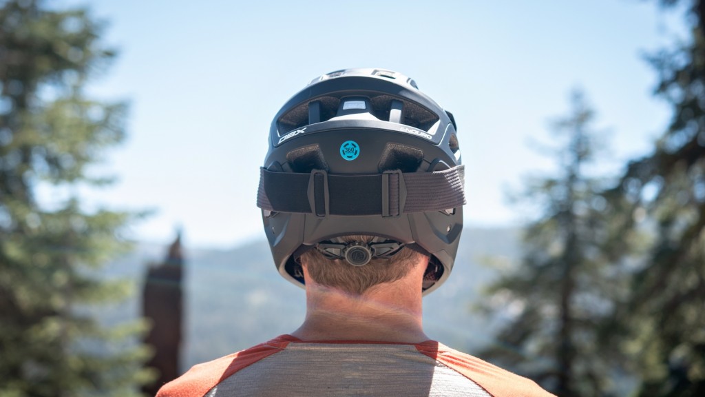 Leatt Helmet MTB Enduro 3.0 V22 Steel - Buy Online