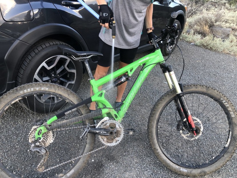 yakima roadshower - staying clean is easy with this rooftop shower!