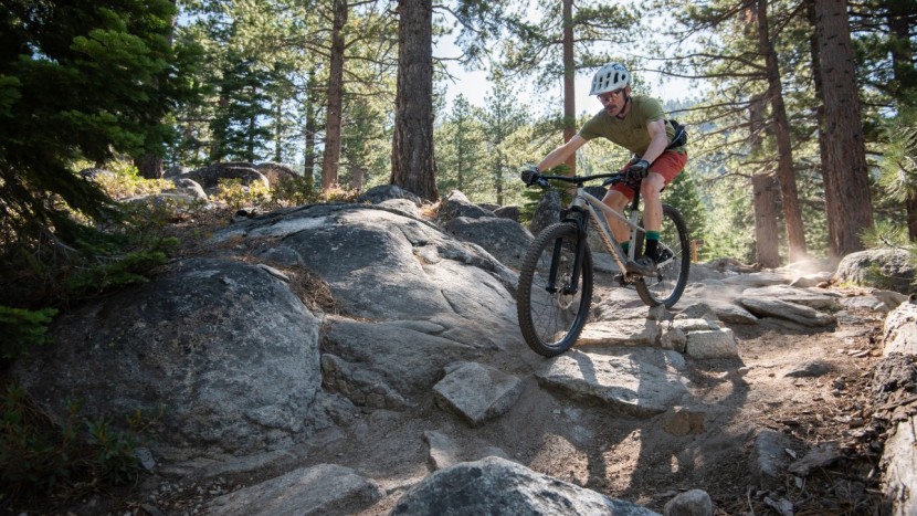 specialized fuse expert 29 - you&#039;re unlikely to forget that you&#039;re riding a hardtail, but the...