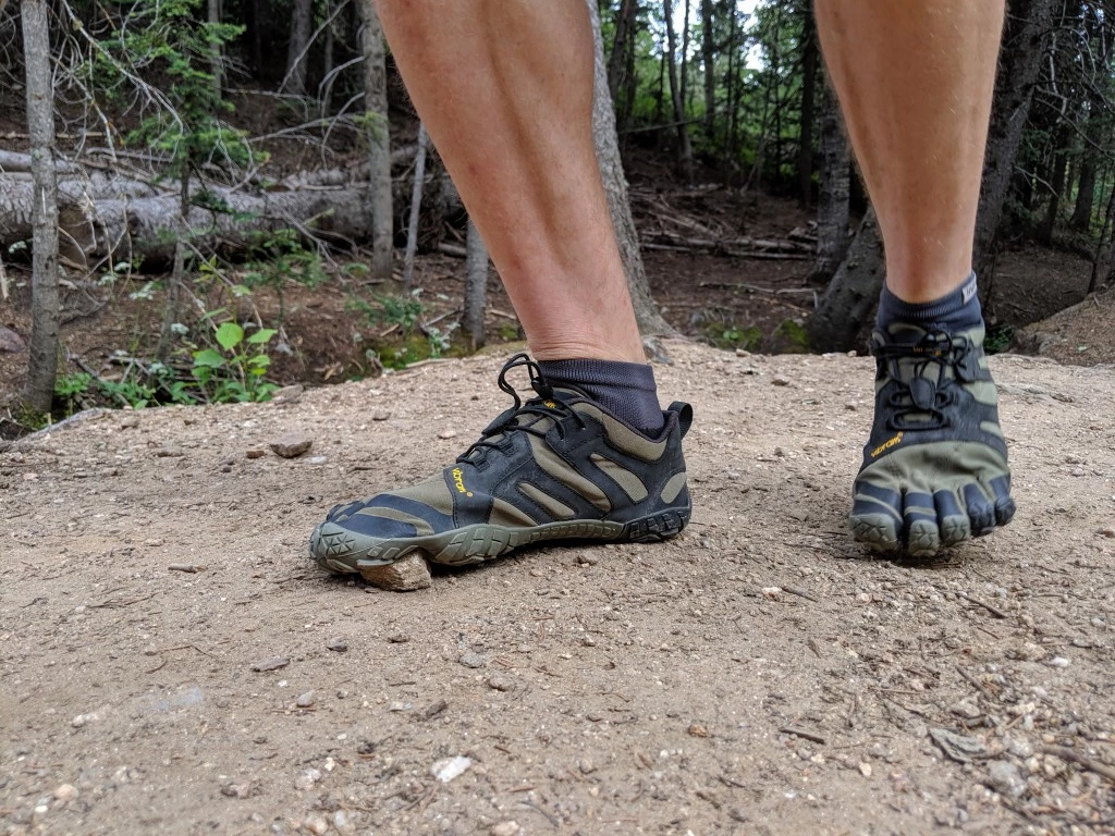 vibram v-trail 2.0 barefoot shoes review - these tough shoes have one weakness, in the seam between toes and...
