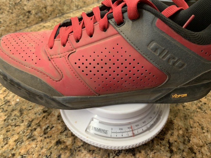 giro riddance - the riddance has an actual weight of 16 ounces for a men&#039;s size 9