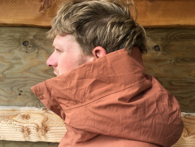 patagonia frozen range - the brim of the hood makes contact with the back of your head when...