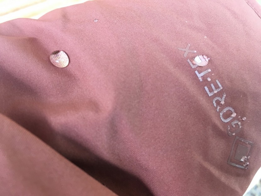 patagonia frozen range - the frozen range's thick and durable gore-tex shell repels all...