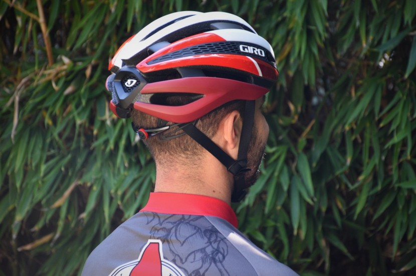 giro synthe mips - the roc loc air fit system has a full circumference adjustable...