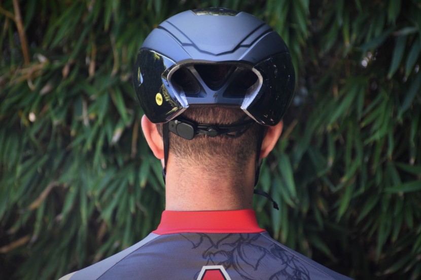 with fewer vents than most other helmets, the evade struggles a bit...
