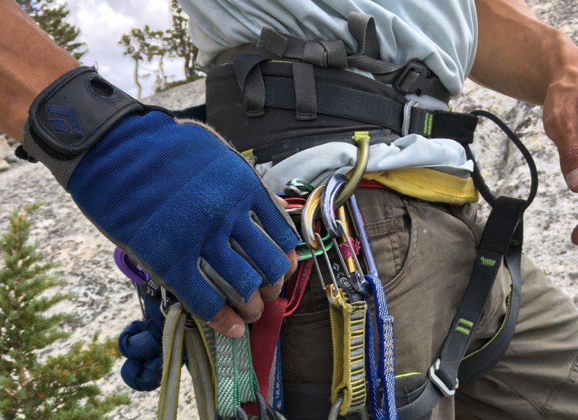 climbing glove - half-finger options don&#039;t provide the same amount of protection but...