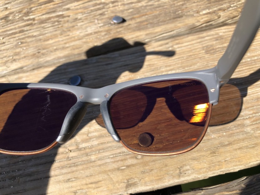 smith haywire - these parallel line defects developed on both edges of both lenses...