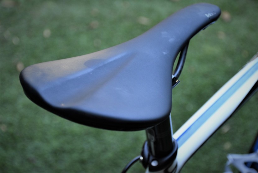 パーツ Fabric Scoop Pro Carbon Fabric Scoop Flat Pro Team - Carbon Rail