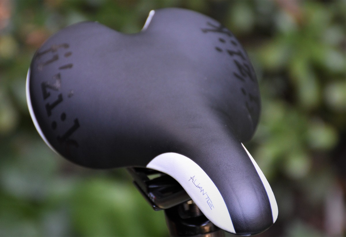 Fizik Aliante Gamma Kium Review (The ideal density foam with Twin Flex shell technology of the Gamma Kium provides a nice blend of comfort and...)