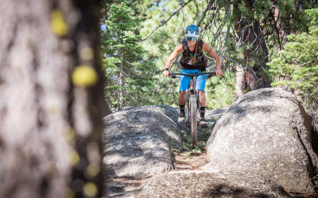 juliana furtado carbon 27.5+ s - the furtado is an agile mid-travel trail slayer, sure to put a smile...