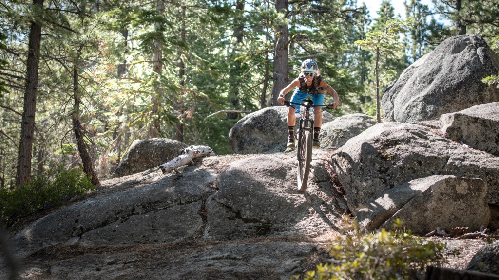 cannondale habit 1 carbon for women - this mid-travel trail bike has a supple suspension platform and...