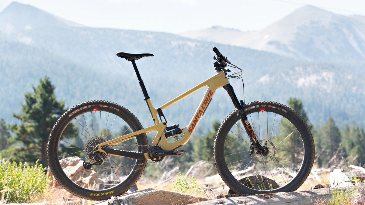Santa Cruz Hightower CC XO1 Review (The new Hightower is a good looking bike.)