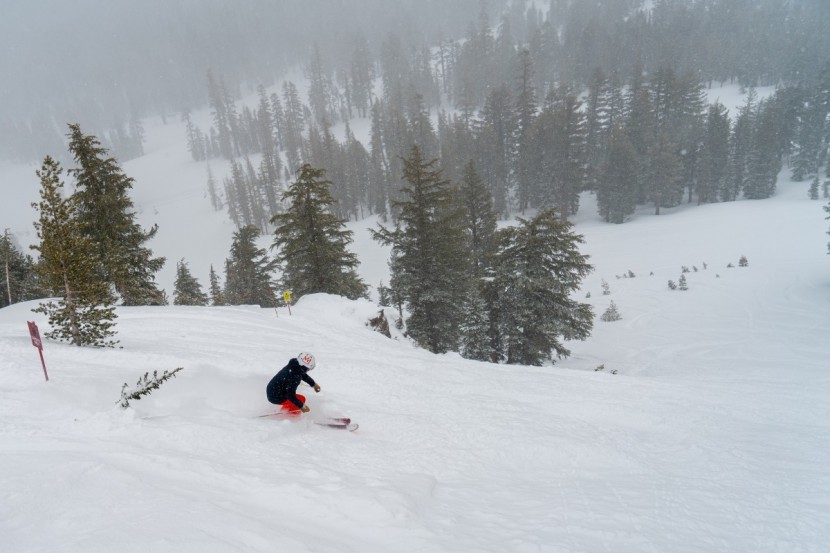 blizzard sheeva 10 - the big tips tend to get deflected in the choppy snow, and they...