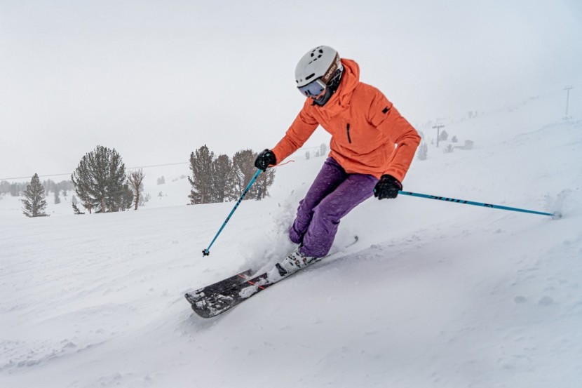 head kore 99 for women - this ski&#039;s supposed short turn radius didn&#039;t feel very tight to us...
