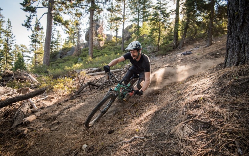 maxxis minion dhf 3c/exo - the dhf has you covered when its time to slow down. the aggressive...