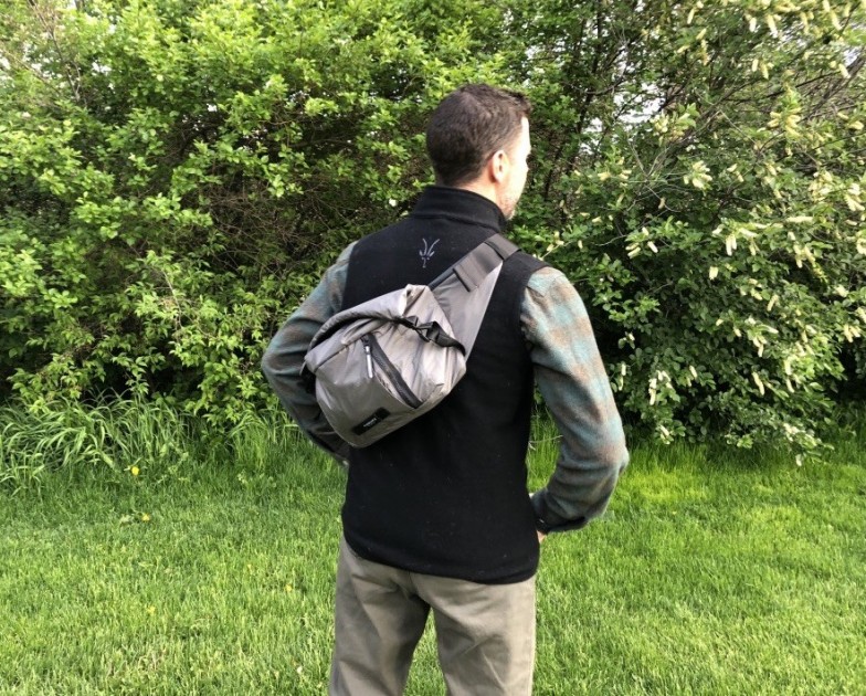 timbuk2 mission sling - over the shoulder or around the waist, the mission is ready for it...