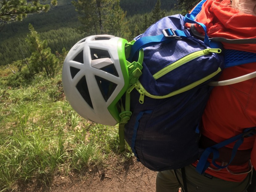 outdoor research payload 18 - the top strap can secure a helmet with minimal flapping.