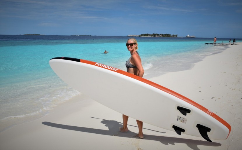 funwater 11 - the 33&quot; width and 3-fin design make this board comfortably stable in...