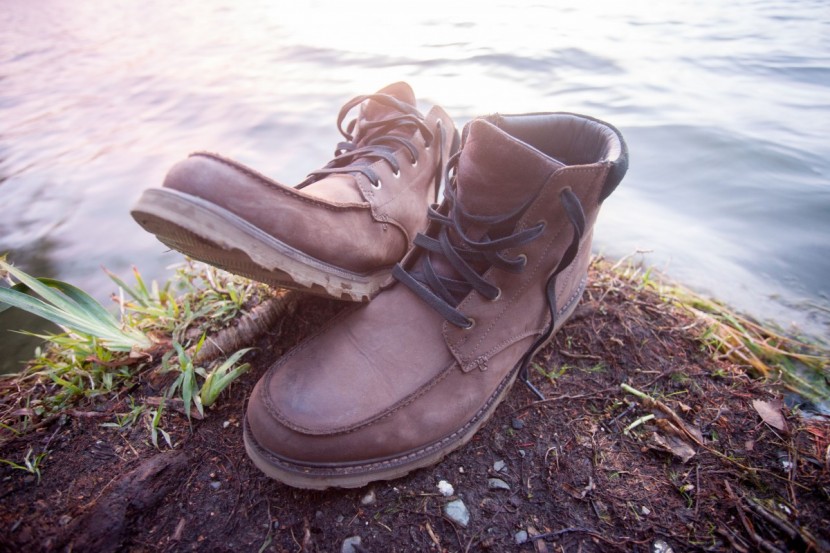 sorel madson moc toe - we loved the look of these boots on a chilly evening.