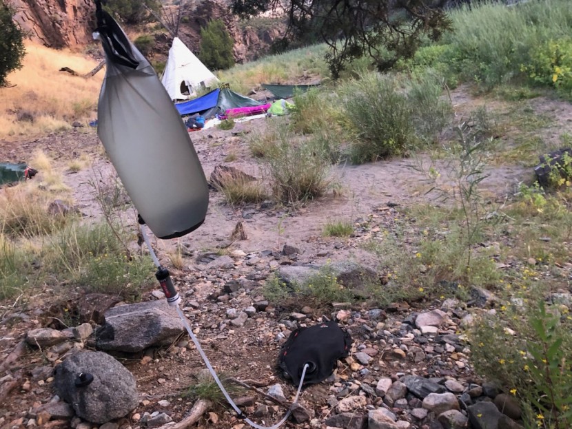 a look at the set-up with a dromedary, designated as our clean-bag...