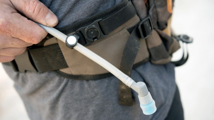 dakine hot laps 5l - the design of the hat laps is quite simple and basic, it works, but...