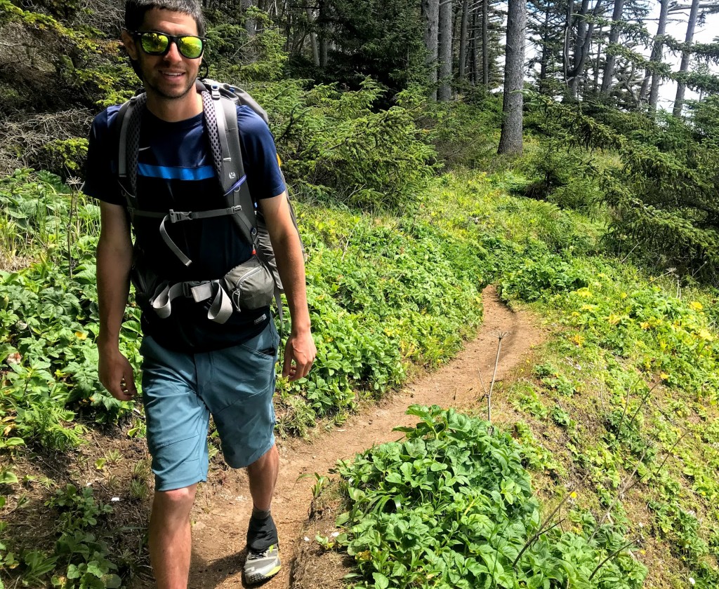 Men's Hiking Shorts - Travel 100