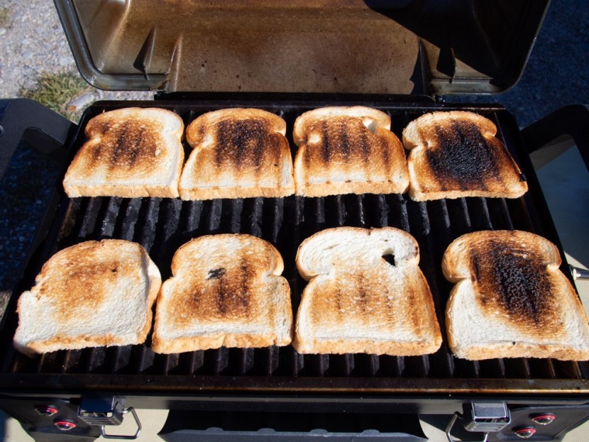 char-broil grill2go x200 - the results of our toast test with the grill2go. fairly even heat...