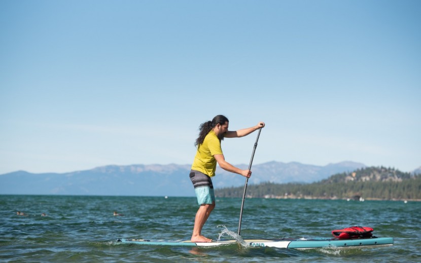 sup paddle - the 3-piece super paddles bamboo classic has a bit more flex than...