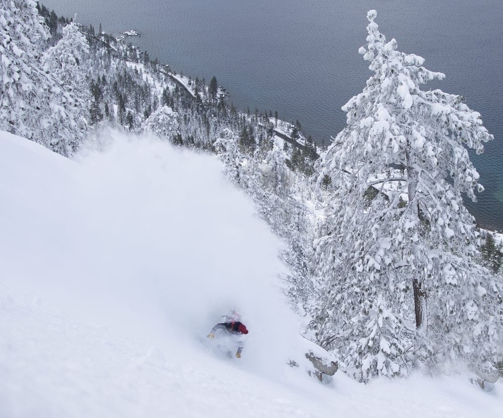 splitboard - no problems floating on the jones frontier.
