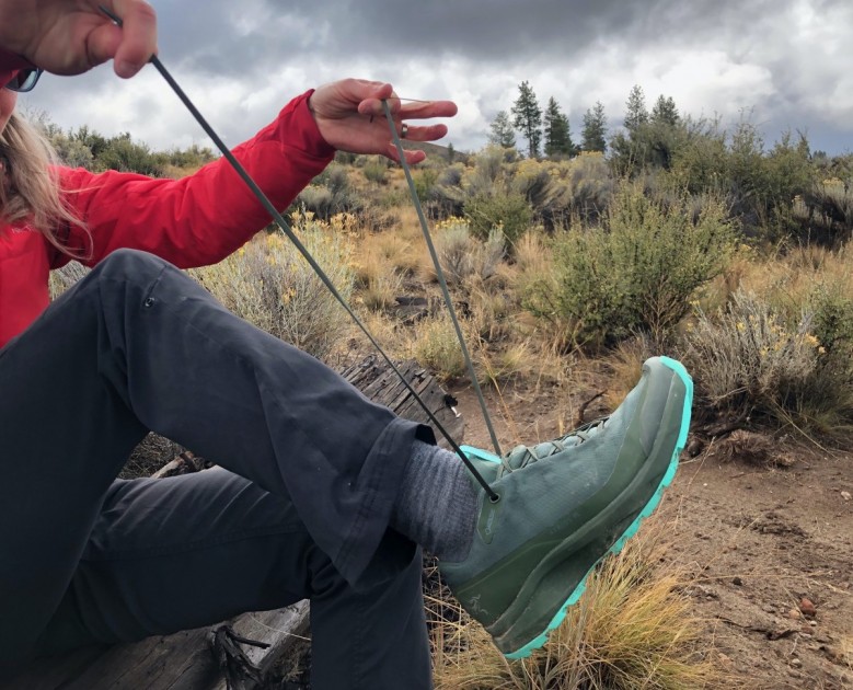 ARC'TERYX - Arc'teryx Aerios Fl Gtx レドックス/ボリアル バーン Arc'teryx Aerios FL GTX - Women's Review | Tested