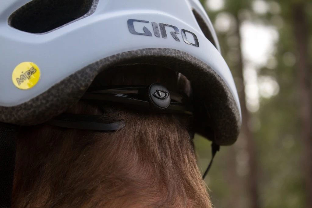 bike helmet - the roc loc harness adjustment pulls tension evenly around the head...
