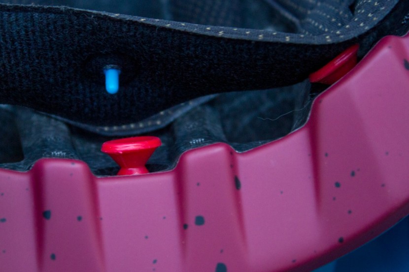 100% altec - 100%'s clever smartshock system is designed to reduce g-forces...