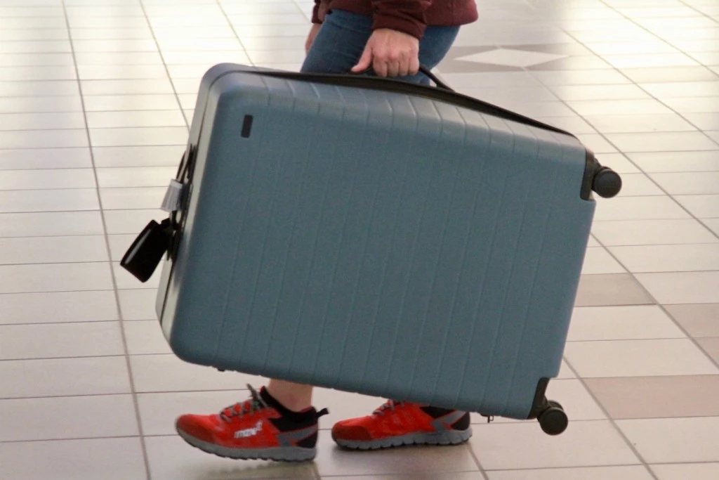 away travel large luggage review - there are two handles, one on the top and on the side. we just wish...