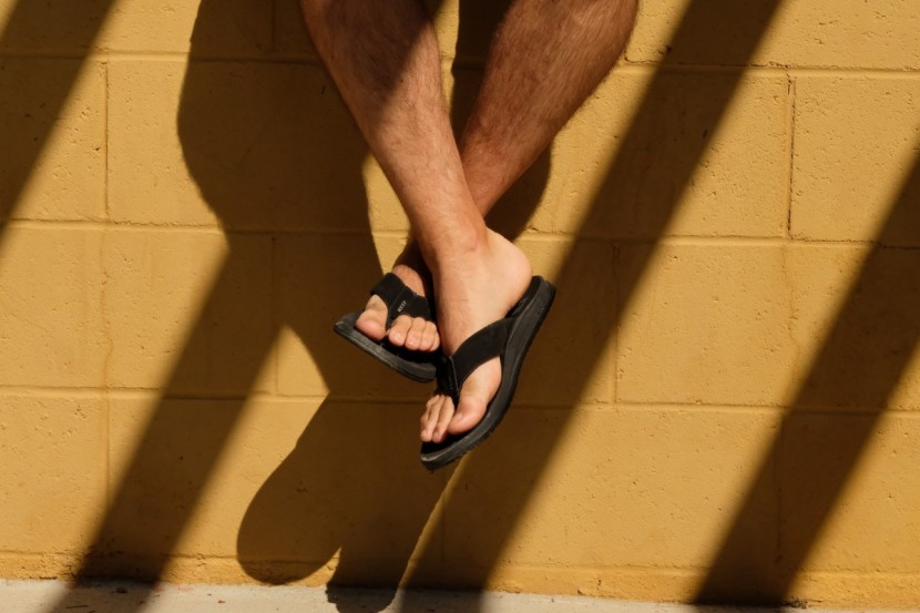 reef phantoms - floppin ain't easy. well, actually it should be easy. our testers...