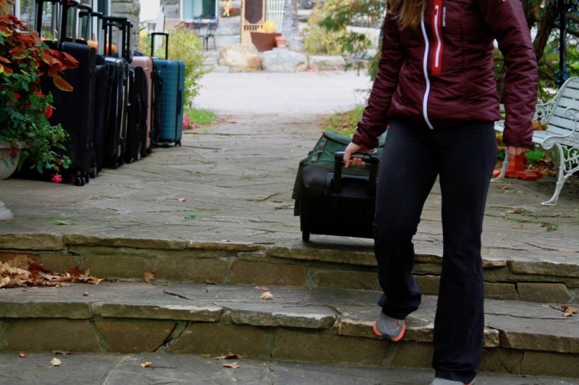 rei co-op tourwinder 28 - here we test stair capabilities with the tourwinder on some stone...