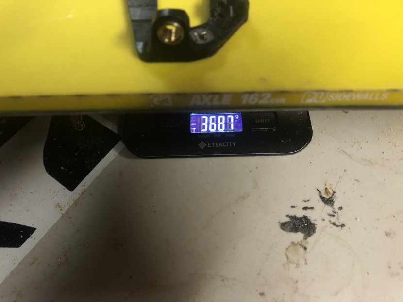 g3 axle - the mounted axle 162 on the scale. we subtracted 442 g, which is the...