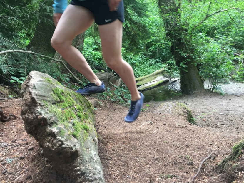 merrell vapor glove 4 for women - lightweight shoes make our feet fast! testing the merrell vapor...