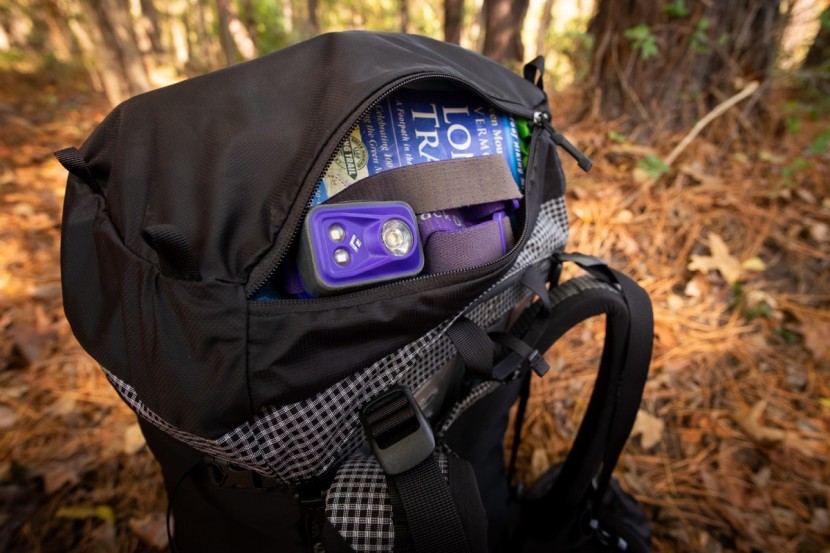 granite gear blaze 60 - the basic, lightweight brain has a short zipper making accessing...