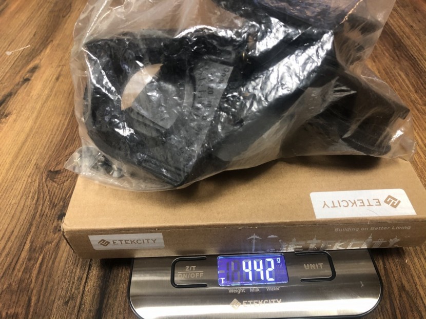 spark r&d arc - the touring and riding interfaces weight an impressive 442 grams.