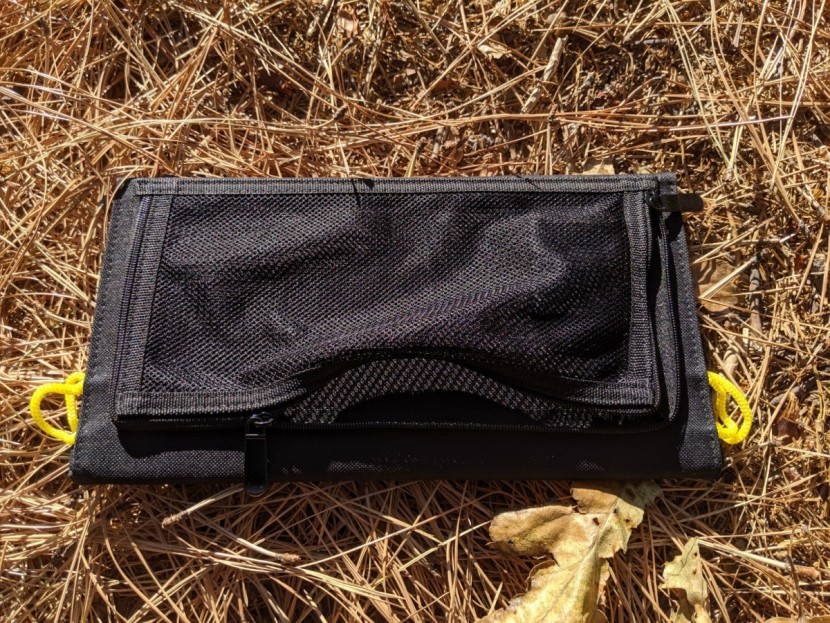 eceen 13w - the mesh pocket was large enough to store a small external battery...