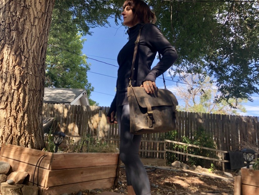 komal c buffalo hunter - the outer leather of the buffalo hunter is beautiful and highly...