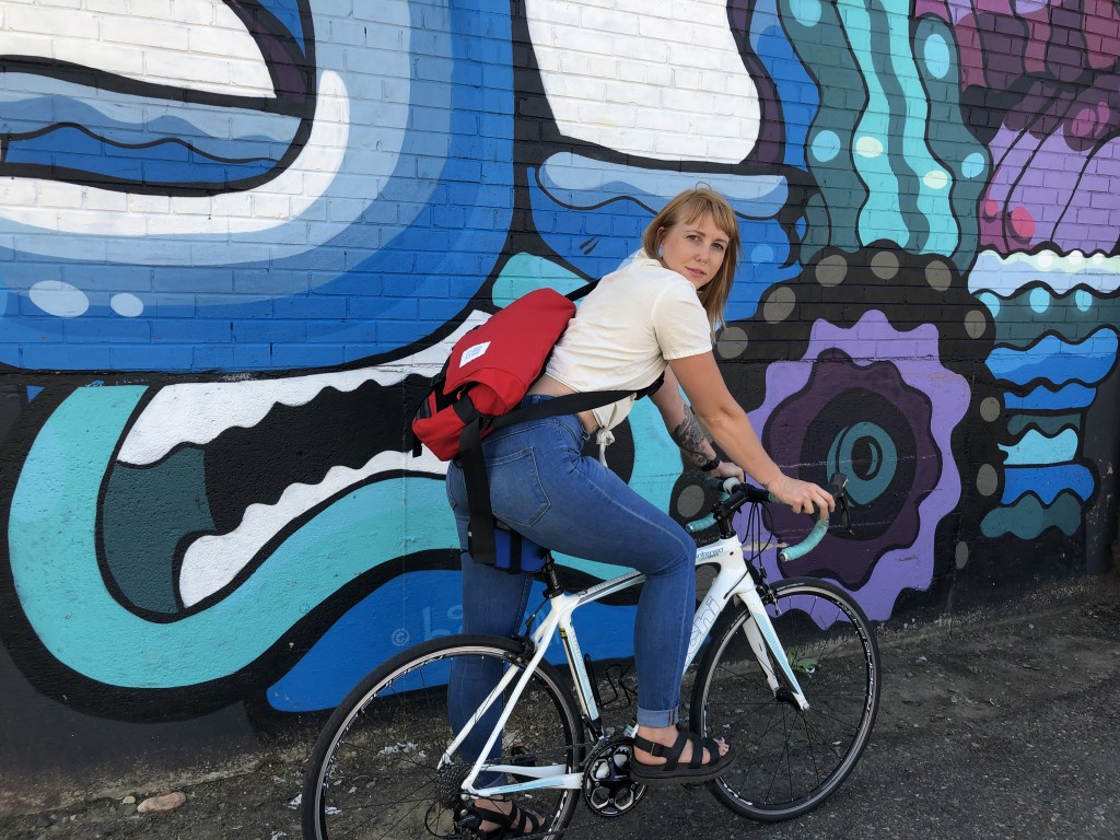 topo designs messenger - the topo messenger is ready for wherever your day may take you.